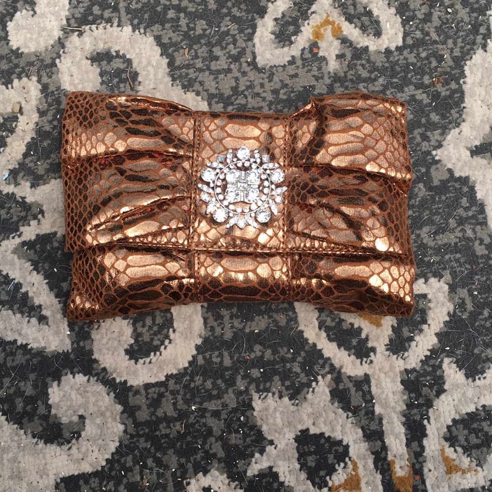 New IMAN Shiny Clutch